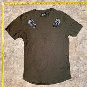 Nana Judy Embroidered Rose T-Shirt Tee Dark Green - Size Large L